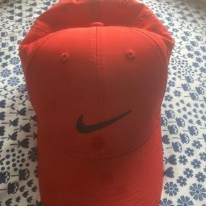 Nike Red Hat Legacy91